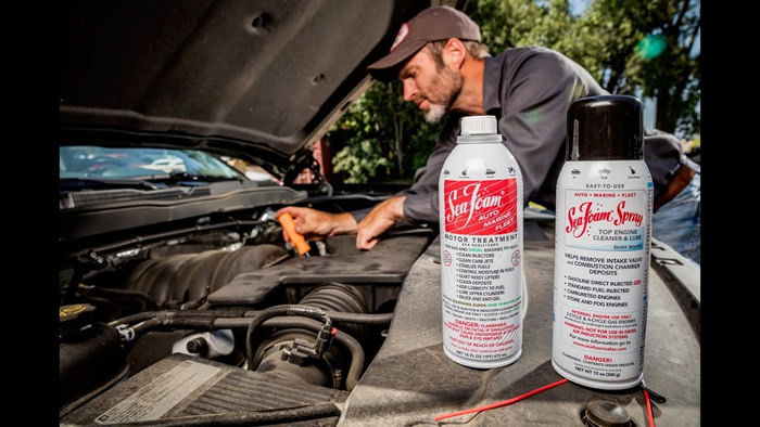 Limpiar el motor con seafoam mejora su eficiencia